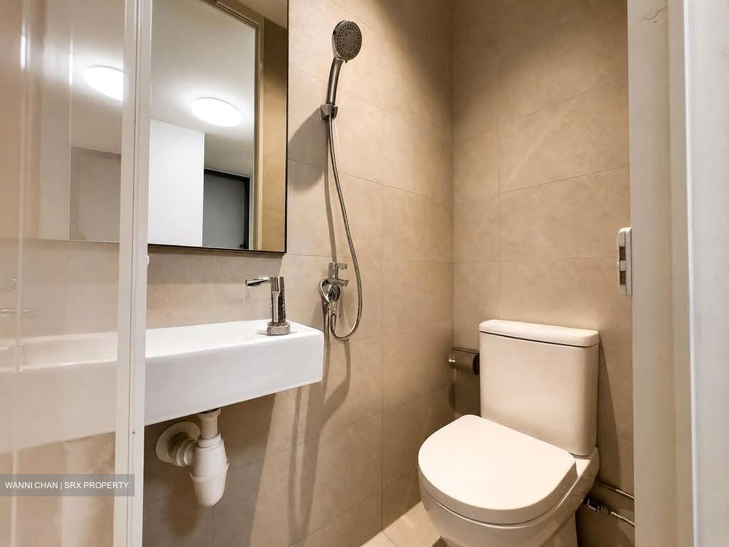 Riviere  (D3), Condominium #607845031